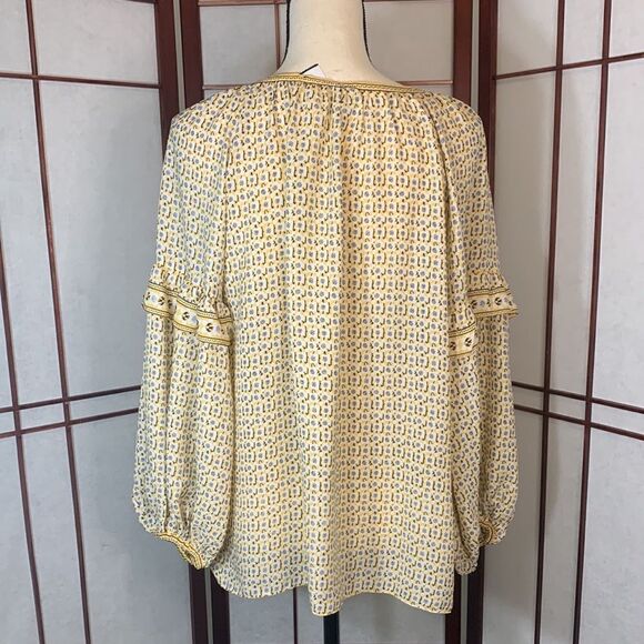 Max Studio Yellow floral Blouse with bubble sleeves - Picture 6 of 10